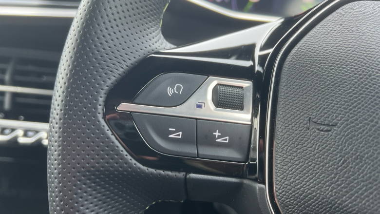 Peugeot 208 1.2 PureTech 100 GT 5dr Petrol Hatchback